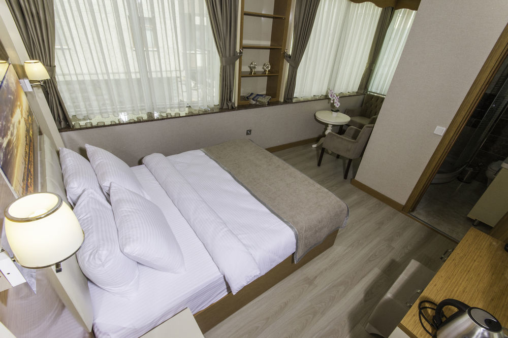 Mars Hotel Istanbul Exterior photo